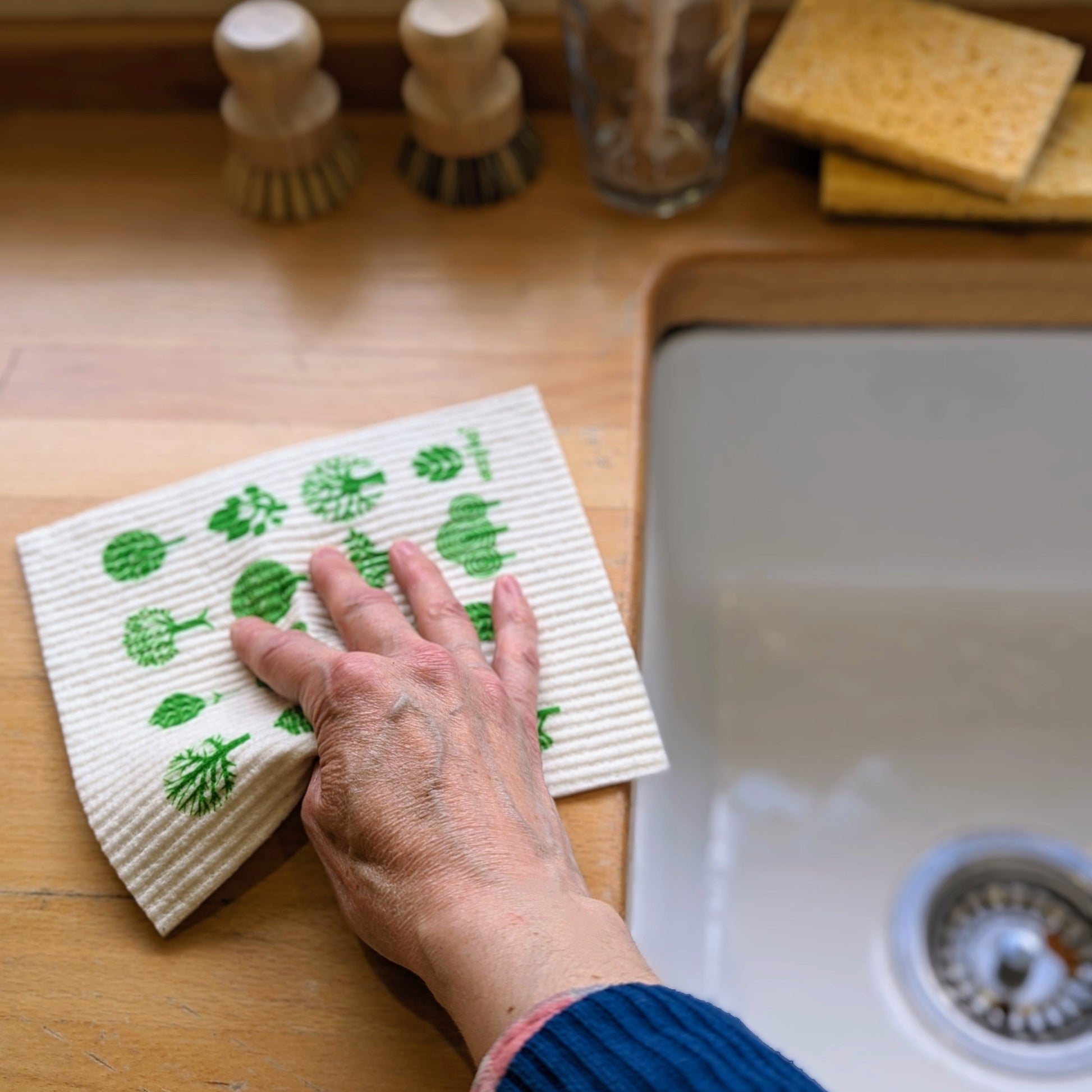 Swedish Dish Cloths | Natural Compostable Reusable Kitchen Cleaning Cloths (2 pack)-4